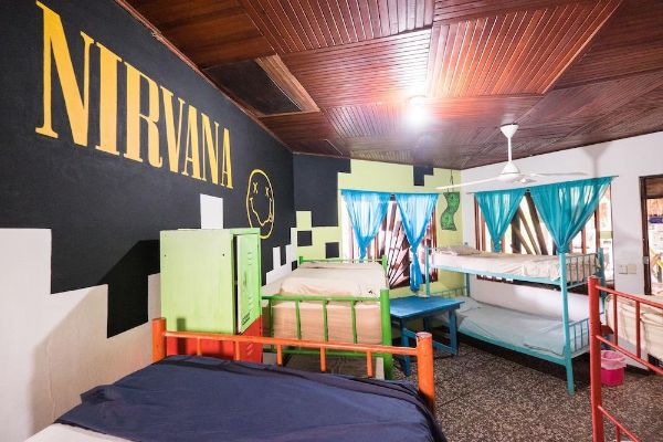 Pura Vida Hostel (Tamarindo)